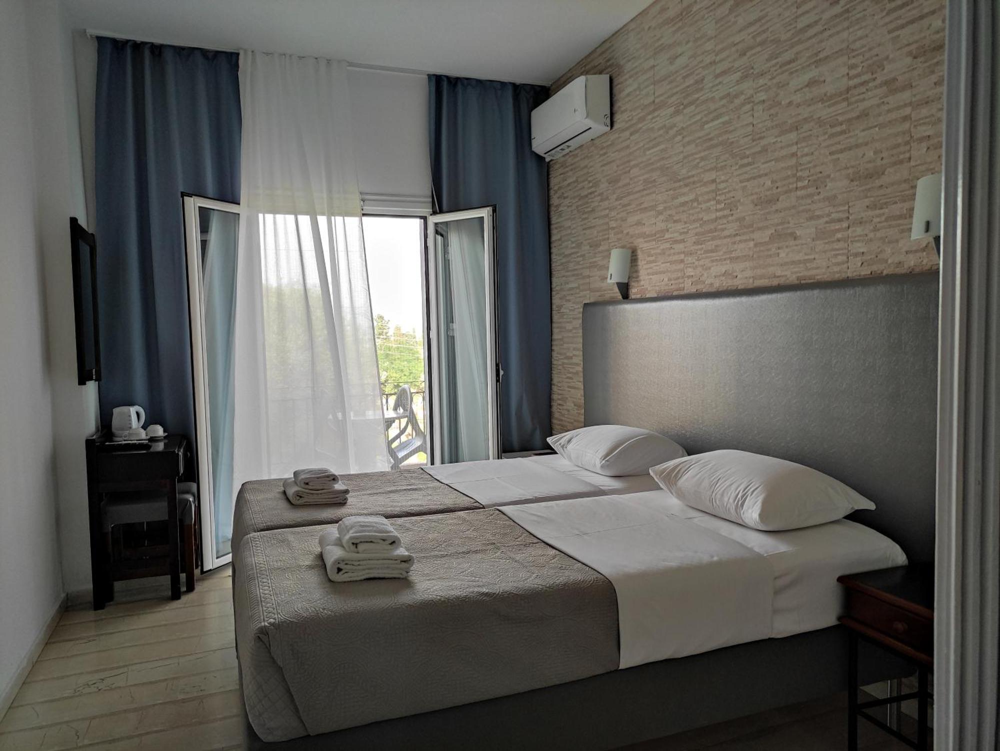 Tina Hotel 达西亚 外观 照片